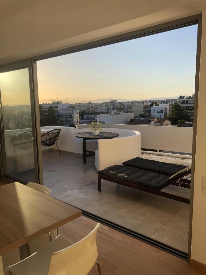 Amazing Suite At Glyfada With Sea View & Jacuzzi أثينا المظهر الخارجي الصورة