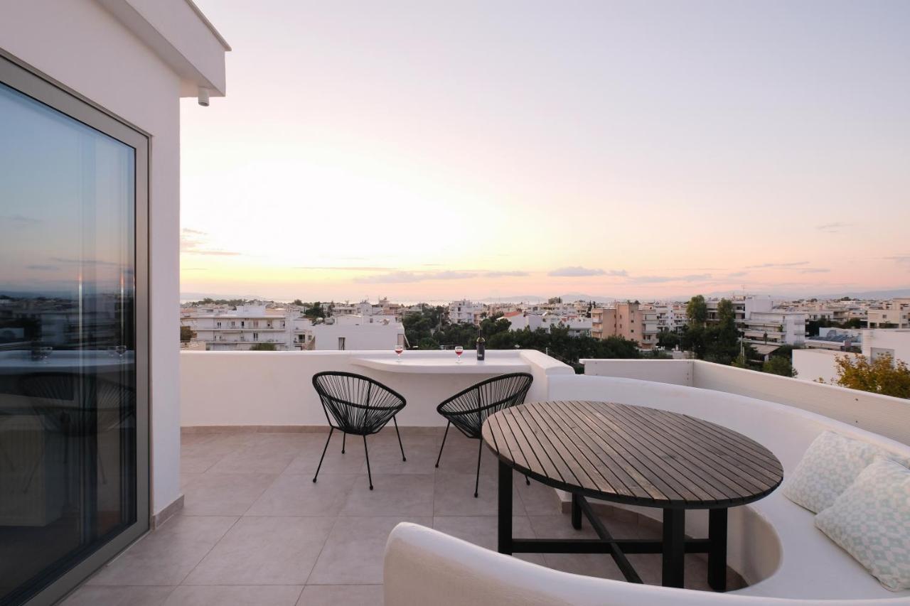 Amazing Suite At Glyfada With Sea View & Jacuzzi أثينا المظهر الخارجي الصورة